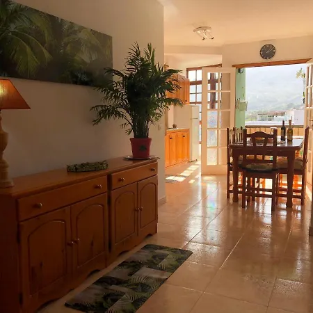 Vivienda Vacacional Sol Y Luna * Brena Alta